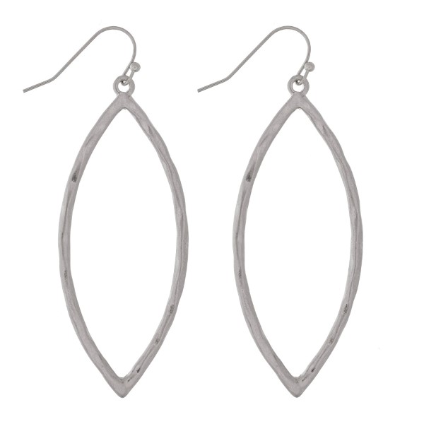 Wholesale metal fishhook earrings hammered oval