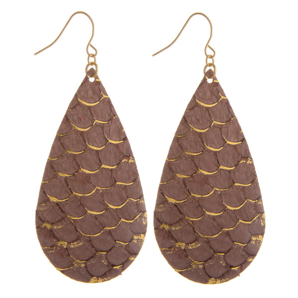 Wholesale long genuine leather drop earring scale details Approximate