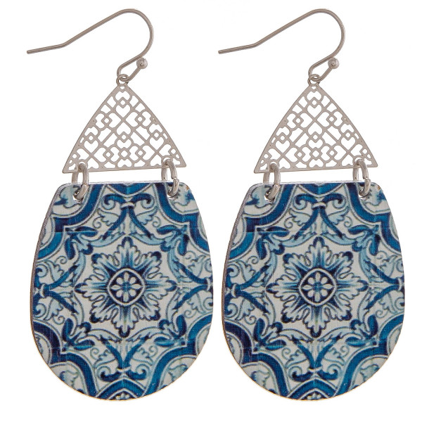 Wholesale wood inspired teardrop earrings detailed pattern filigree accent