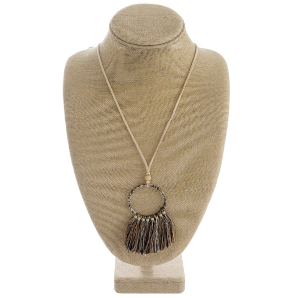 Wholesale faux leather cord necklace circular pendant snakeskin wrapped details
