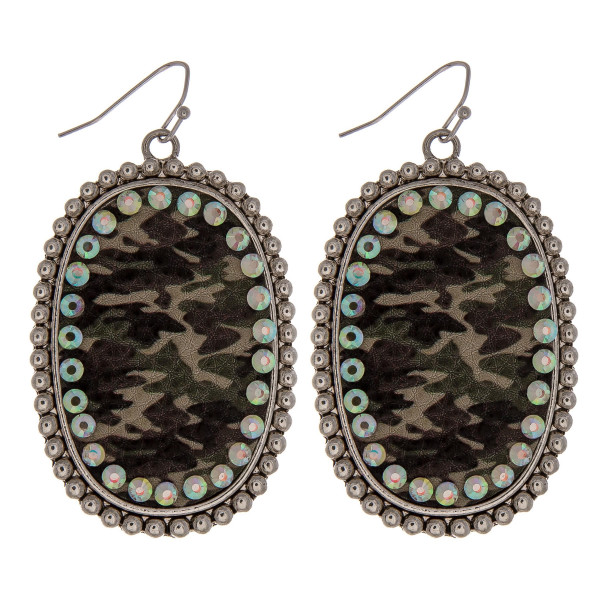 Wholesale metal drop earrings faux leather camouflage print center detail rhines