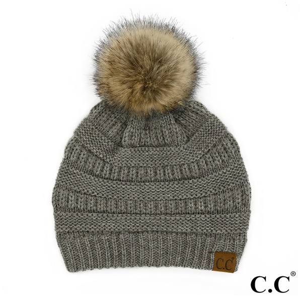 Wholesale hAT Cable knit original C C beanie faux fur pom pom acrylic