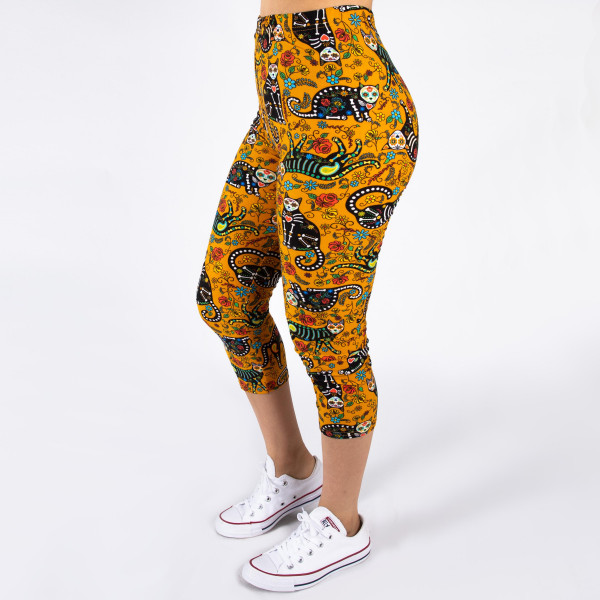 Wholesale peach skin sugar skull cat print capri leggings Inseam One fits most C