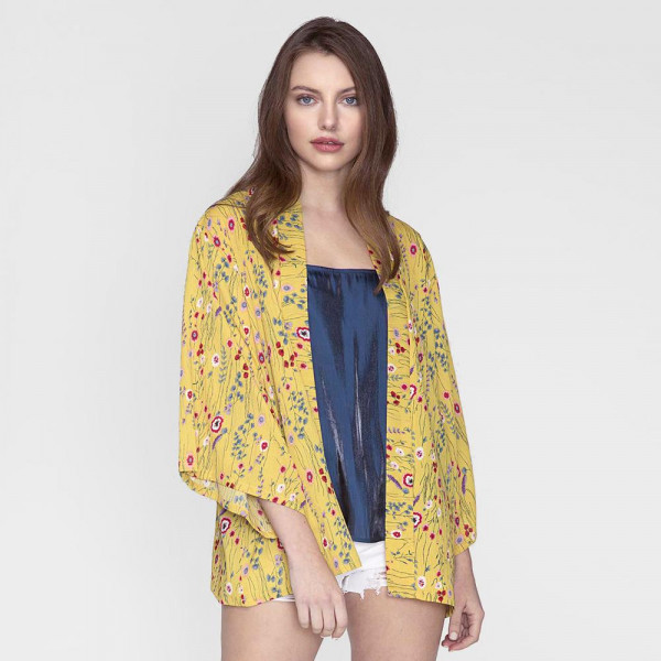 Wholesale lightweight sleeved kimono tropical floral print polyester One fits mo
