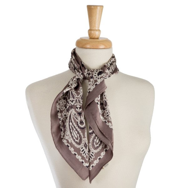 Wholesale lightweight neckerchief paisley print polyester