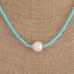 Wholesale short blue beaded necklace pearl accent
