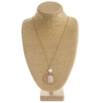 Wholesale long cable chain necklace circular metal pendant natural stone inspire