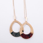Wholesale hammered teardrop pendant necklace snakeskin wire wrapped details Pend