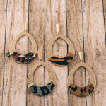 Wholesale hammered teardrop pendant necklace cowhide animal print wire wrapped d