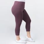 Wholesale plus Mix Brand peach skin capris seamless chic must have every wardro